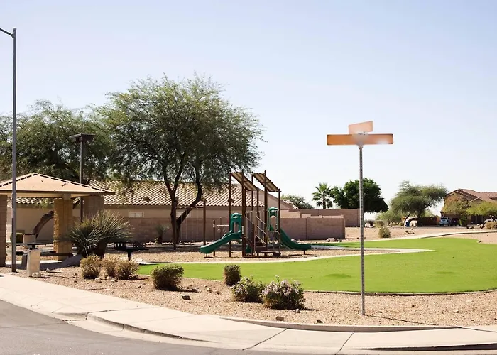 Pool/spa, Garage, Tesla Charger, 2 Primary Surprise