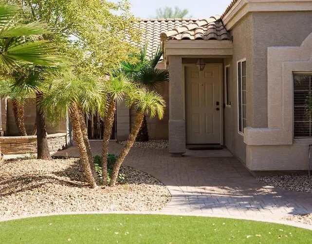 Pool/spa, Garage, Tesla Charger, 2 Primary